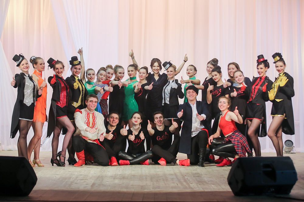 "Гелла" получила "народного" Минкультуры присвоило звание хореографическому коллективу ЦКиД ВНИИЭФ