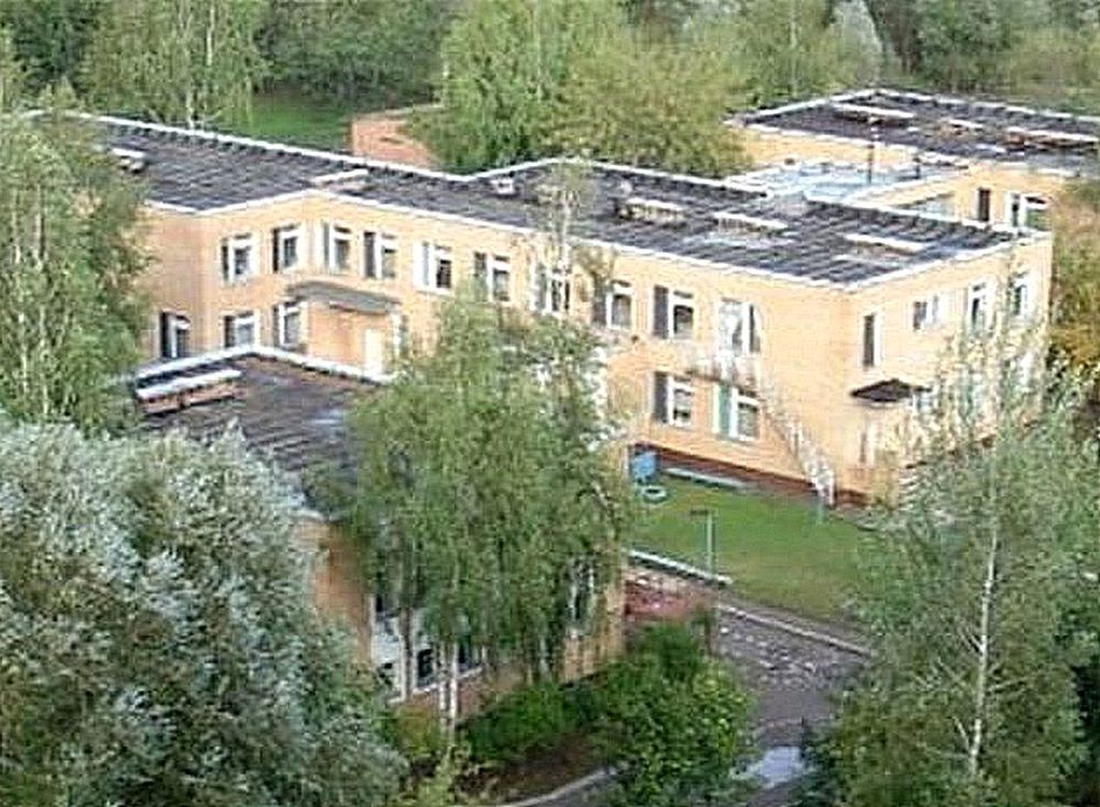Кровля для дошколят Сорок четвёртый детсад пообещали сдать в срок