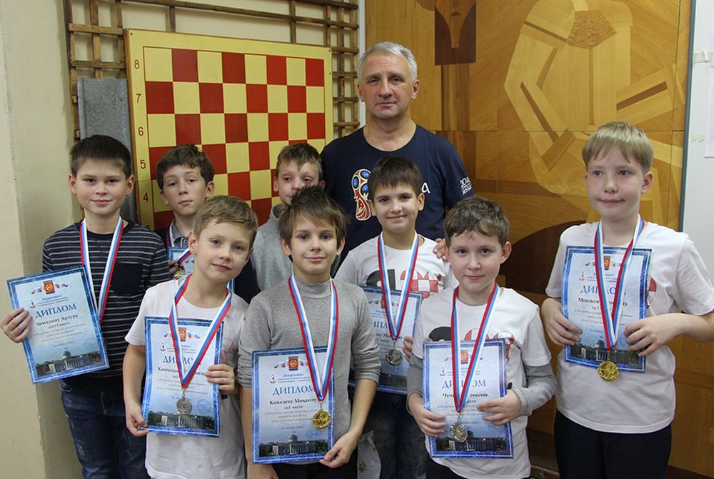 Тройной эндшпиль Юные мастера доски привезли золото турнира