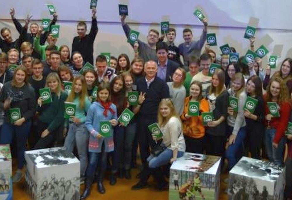 Молодёжный Саров Студенты предложили оказывать помощь одиноким больным