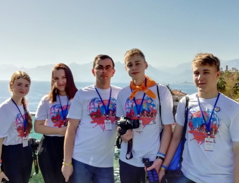 Политика плюс культура Юные тележурналисты поработали на международном уровне