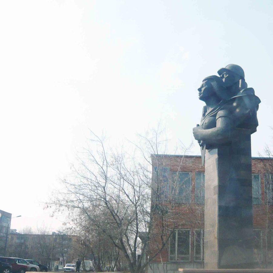 Дом среди ясного неба Поликлинику решили перенести к гаражам на Силкина