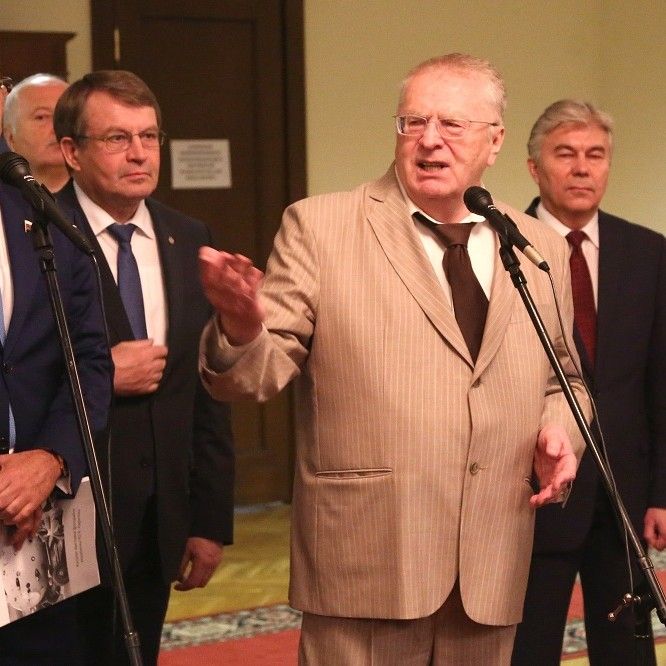 � ��������� ������� ��������� �������� �������� ������ � ������������ �����