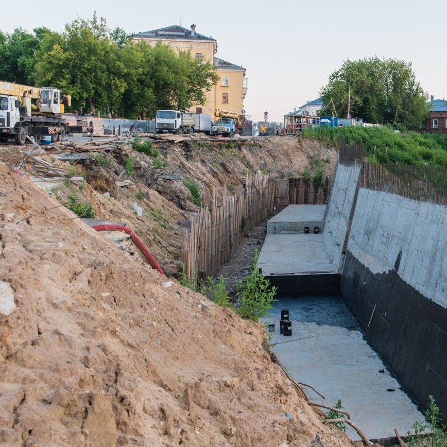 Свет в конце проспекта Октябрьский оставят закрытым ещё на две недели