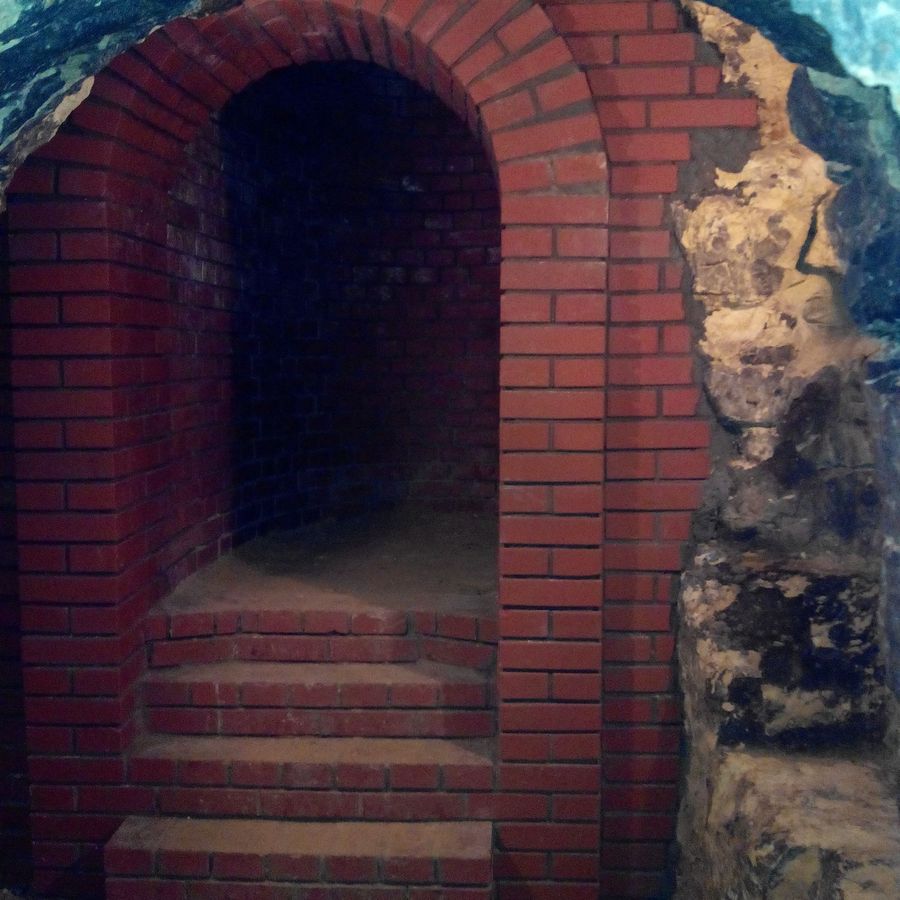 Новые экскурсоводы В "Истоках" набирают группу увлекающихся древностями