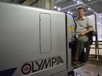 Лить стало лучше В Ледовом обновили борта и готовят новое поле