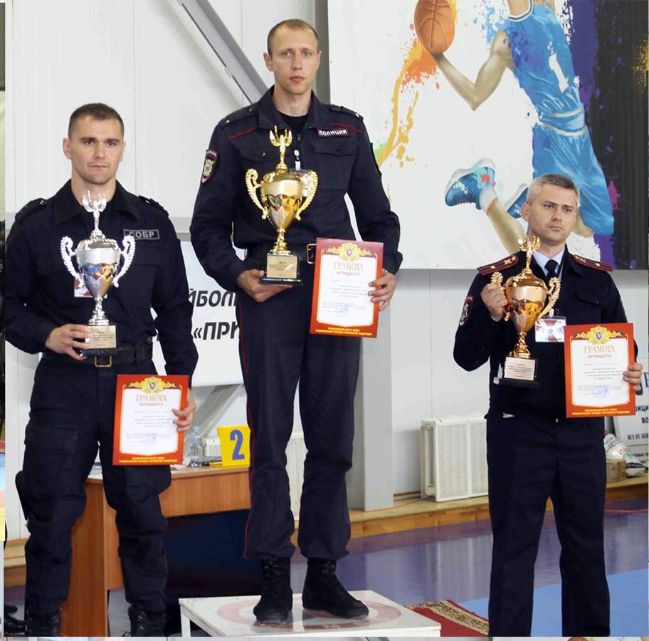 Лучшие в борьбе самбо Гвардейцы из Сарова поднялись на пьедестал почёта в Перми