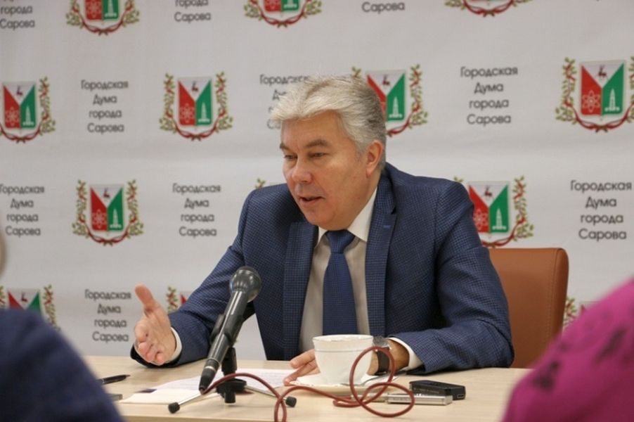 На пятнадцать минут быстрее Открыточный вид на монастырь могут улучшить прожекторами