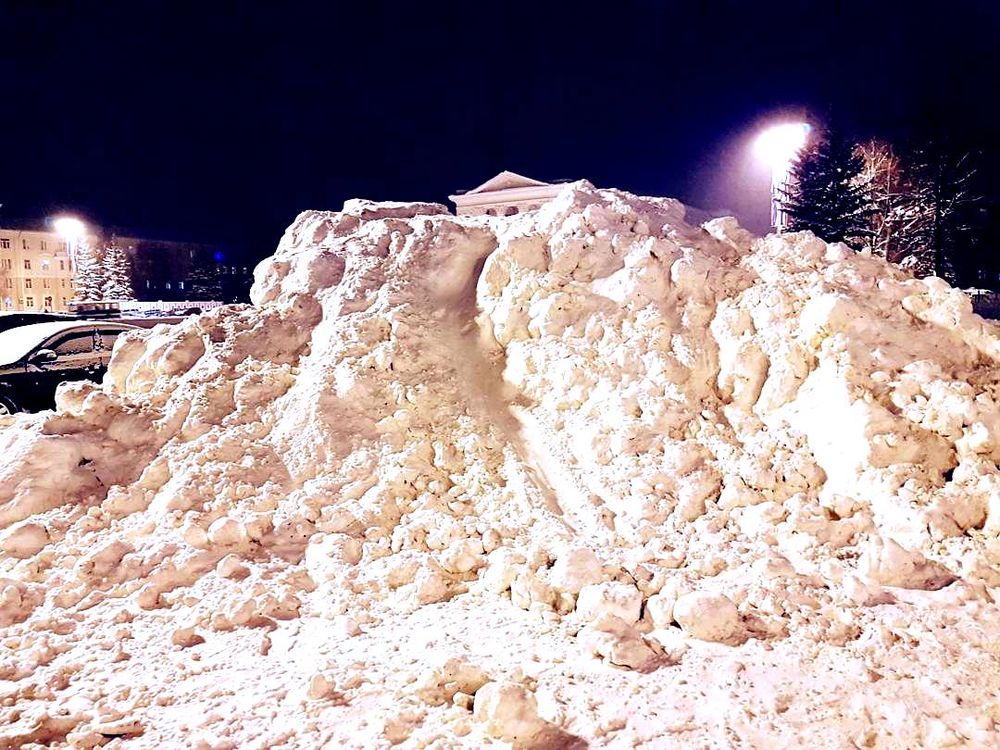 Воскресенье дворников Зима во второй раз побила снежные рекорды