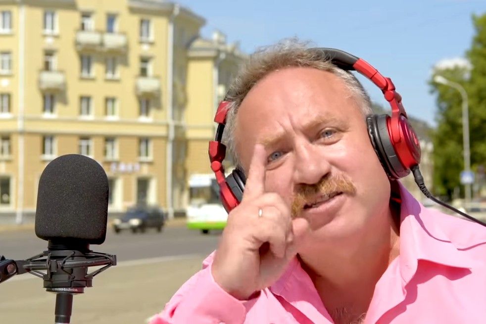 "Сколько можно им песни петь" Десять атомных треков пополнились одой девушкам