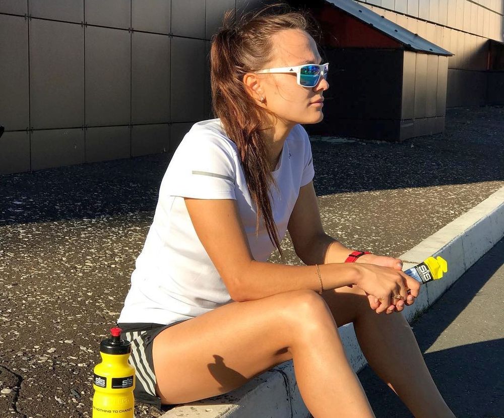 Оформили пропуск Лыжница Седова получила жёлтую карточку