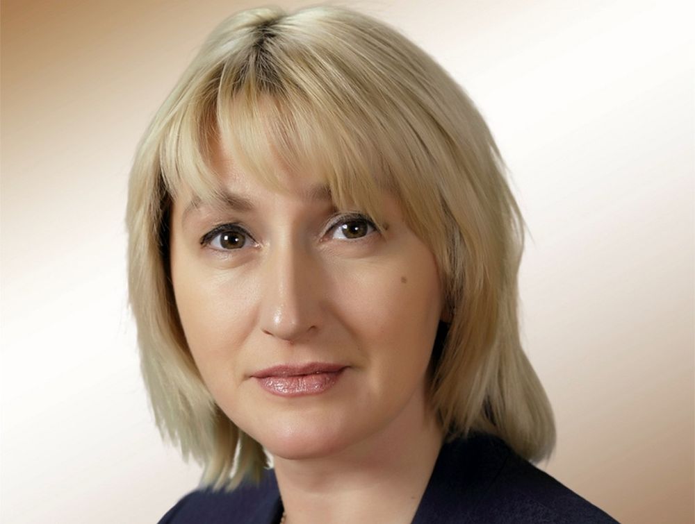 Есть химия Директором четырнадцатой школы стала зам из лицея